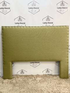RESPALDO LISO CON TACHONES - tienda online