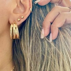 Argola Aberta com Três Elos Banhado a Ouro 18k - comprar online