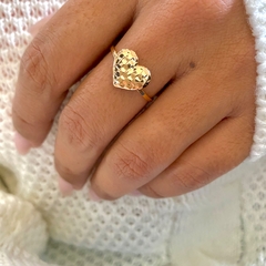 ANEL CORAÇÃO TRANÇADO BANHADO A OURO 18K