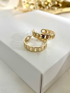 Brinco Argola Elos Banhado a Ouro 18k na internet