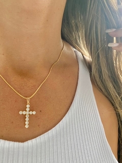 COLAR RABO DE RATO COM PINGENTE DE CRUZ CRAVEJADO COM ZIRCONIAS BANHADO A OURO 18K - comprar online