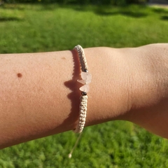 Pulsera macramé cuarzo rosa en internet