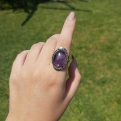 Anillo óvalo con amatista
