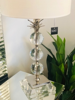 LÁMPARA CON ESFERAS Y BASE DE CRISTAL PIÑA - comprar online