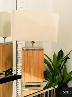 Lampara de madera