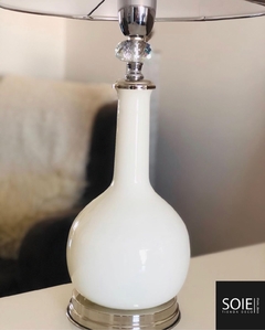 LAMPARA ZARINA BLANCA BASE ACERO - comprar online
