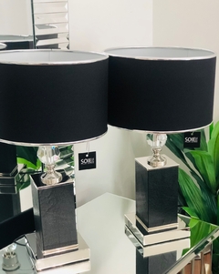 VELADOR FRIDA CUERO NEGRO Y CRISTAL - comprar online