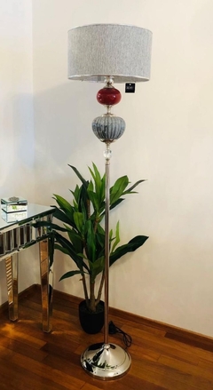 LÁMPARA DE PIE LEGRAND COMBINADA BORDEAUX, GRIS Y PLATA CON CRISTAL