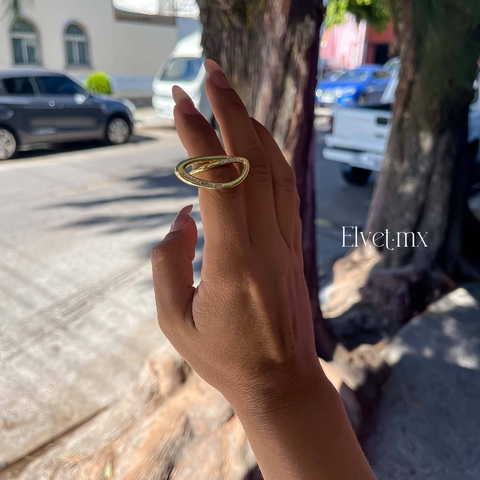 Anillo con circulo exotico - comprar en línea