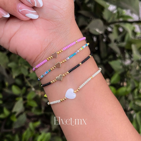 Pulsera chaquira corazón - comprar en línea