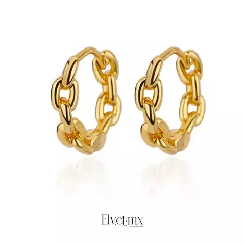 Huggies cadena eslabon