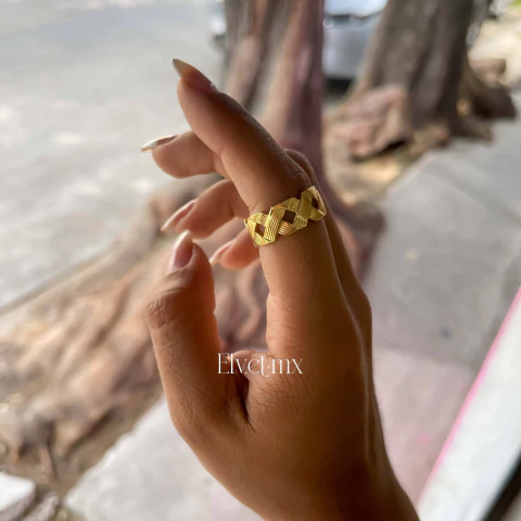Anillo X dorado - comprar en línea