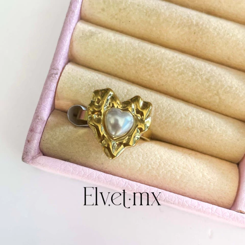 Anillo corazón con perla - comprar en línea