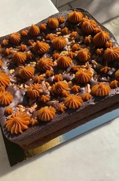 Brownie de chocolate con nueces y Dulce de leche - Torta 20x20
