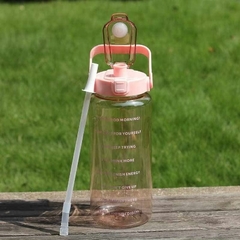 Botella Antiderrame Motivacional 2L ROSA - UNISHOPS