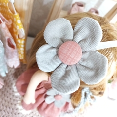 Boneca para brincar - Presente especial - Boneca de 28 cm de altura - boneca troca de roupa - brinquedo - comprar online