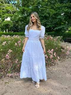 Vestido Longo Bordado em Lese com Manga - Anna na internet