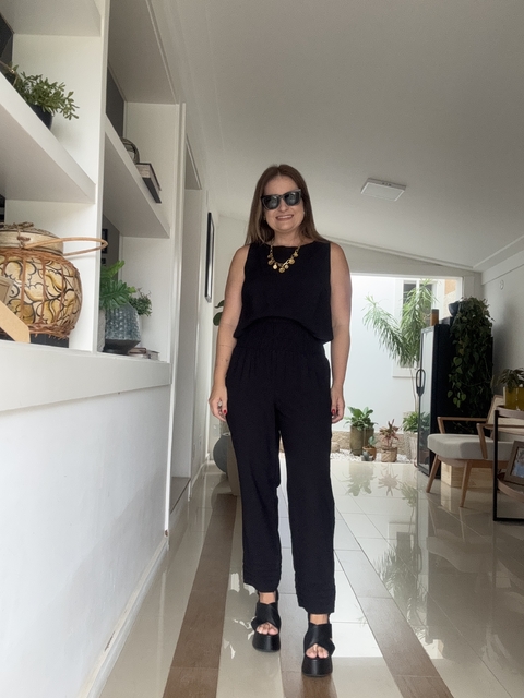 Regata Debbie Preta - comprar online