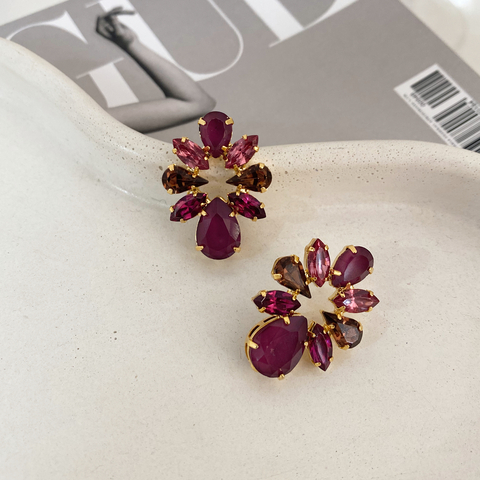 Brinco em Pedraria Serena - Fúcsia - comprar online