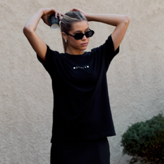 T-SHIRT PRETA GECE
