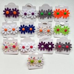 Imagem do KIT C/12 Florzinhas Acrílico sortidas