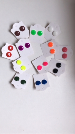 KIT REVENDA C/12 MDF 12 Botão maior 12 Botão menor na internet