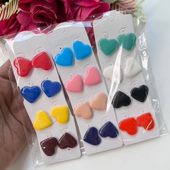 Kit 10 pares de brinco coração resina sortidos 2cm - loja online