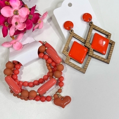 Kit 1 mix pulseiras miçangas + 1 brinco MDF - comprar online