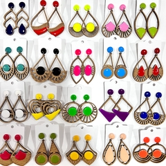 Kit com 20 pares de brincos mdf sortidos
