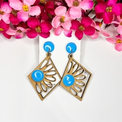 100 pares de brincos mdf com resina sortidos - Império Pink