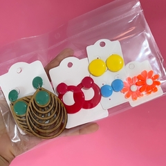 Kit com 5 pares de brincos diferentes sortidos - comprar online