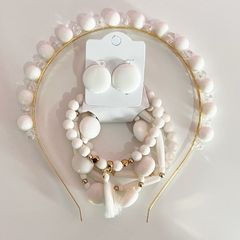kit 1 mix pulseiras, 1 botão maior, 1 tiara Luxo - loja online