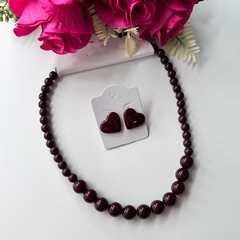 Kit 1 colar bola + 1 brinco coração resina 2cm - Império Pink