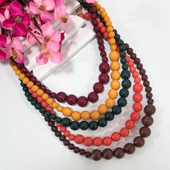 Kit com 12 Colares Bola Luxo sortidos na internet