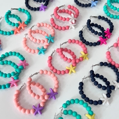 6 pares de brincos argola micangas com estrela sortidas - comprar online