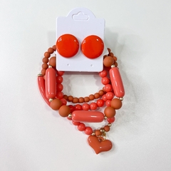 Kit 1 Mix pulseiras miçangas + 1 botão resina 2cm