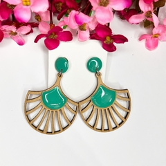 100 pares de brincos mdf com resina sortidos na internet