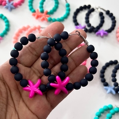 6 pares de brincos argola micangas com estrela sortidas