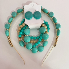 kit 1 mix pulseiras, 1 botão maior, 1 tiara Luxo na internet