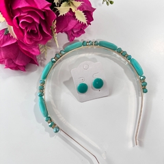 Kit 1 tiara luxo + 1 botão resina 1cm na internet