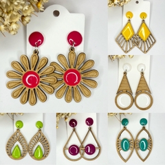 Kit com 5 pares de brincos mdf sortidos - loja online