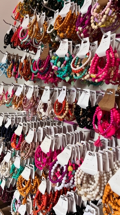 Kit C/ 6 Mix pulseiras miçangas sortidas - loja online