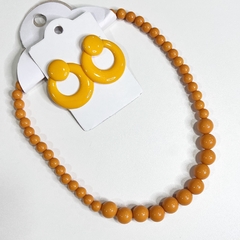 Imagem do KIT - 1 colar bola + 1 argola resina sortidos