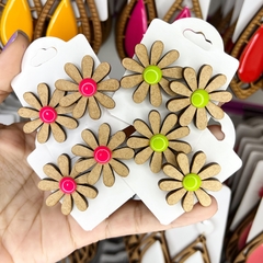 Kit 12 Florzinhas margaridas MDF 2 em 1 sortidas - comprar online