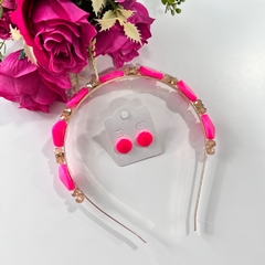 Kit 1 tiara luxo + 1 botão resina 1cm - Império Pink