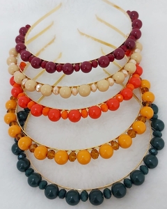 Kit com 9 Tiaras Luxo sortidas na internet