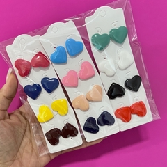 Imagem do Kit 10 pares de brinco coração resina sortidos 2cm