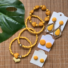 6 Kits (1 Mix Pulseiras e 3 Brincos) na internet