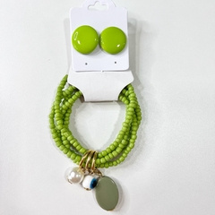 Kit 1 Mix pulseiras miçangas + 1 botão resina 2cm - Império Pink