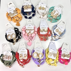 KIT 1 Mix pulseiras miçangas e 1 brinco folheado a ouro bijuteria feminina sortidos